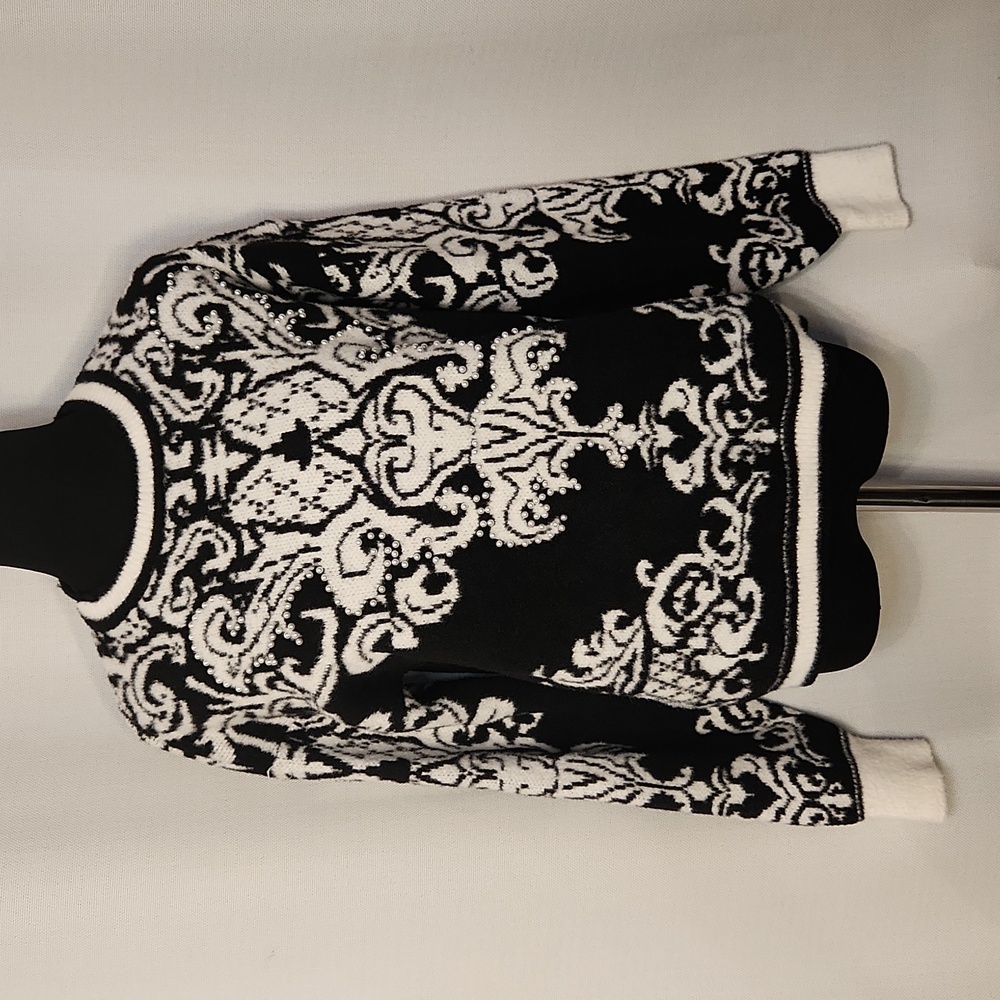 Cider BAROQUE OVERSIZE SWEATER Size Small | Women's Sweaters